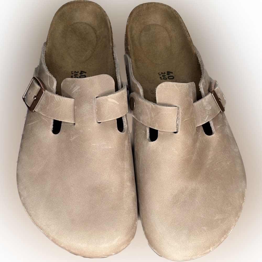 Birkenstock Boston • Oiled Leather • Tobacco Brown • Sz 40 / Regular Width